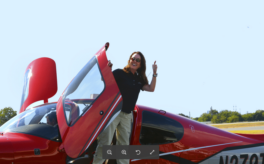 Cindy Weber has Gone from Professor to Pilot Thanks to Her Cirrus